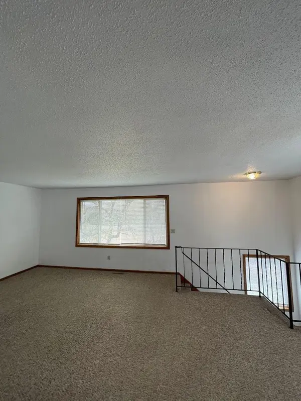 11923-11931 Wintergreen ST NW, Coon Rapids, MN 55448