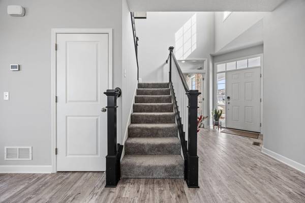 18504 70th AVE N, Maple Grove, MN 55311