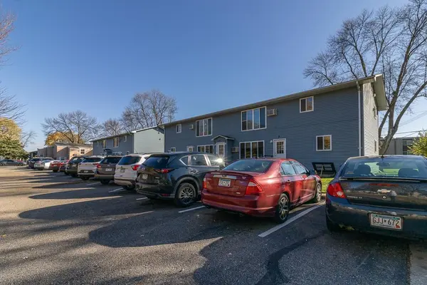 113 / 119 E Welcome AVE, Mankato, MN 56001