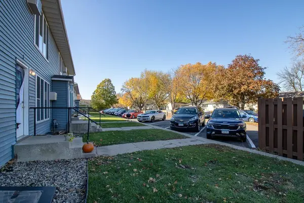 113 / 119 E Welcome AVE, Mankato, MN 56001