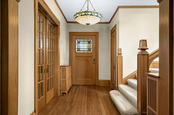 2418 W 22nd ST, Minneapolis, MN 55405