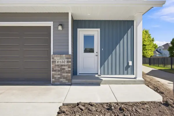 6150 18th ST S, Fargo, ND 58104
