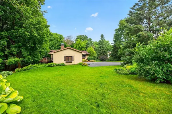 1296 Blue Heron TRL, Shakopee, MN 55379