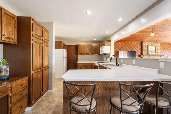316 Cannon View DR, Red Wing, MN 55066