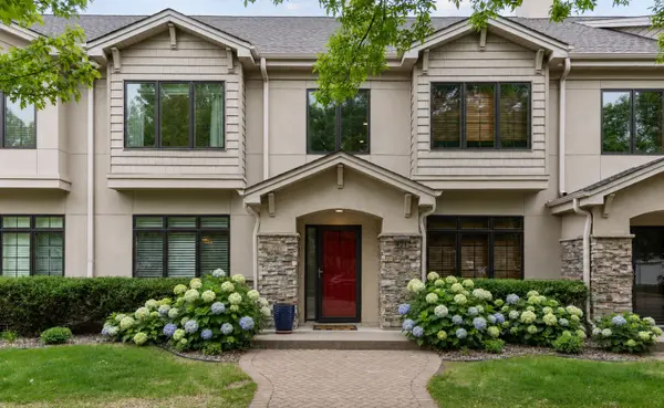 421 Willoughby WAY W, Minnetonka, MN 55305