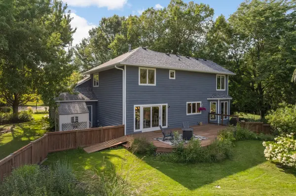 2260 Walnut Creek DR W, Stillwater, MN 55082