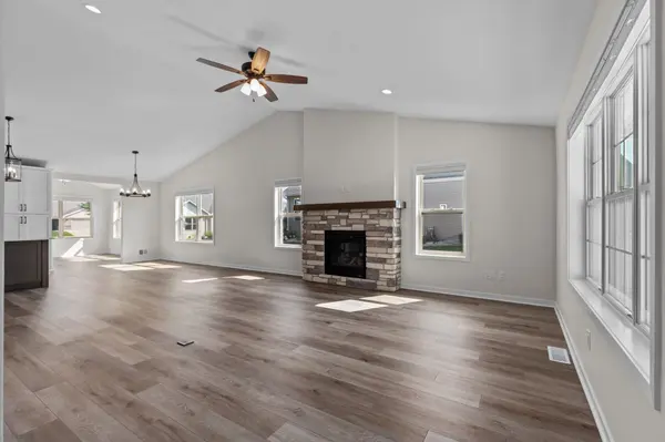 1365 CANDLELIGHT LN, Fond Du Lac, WI 54937-7538