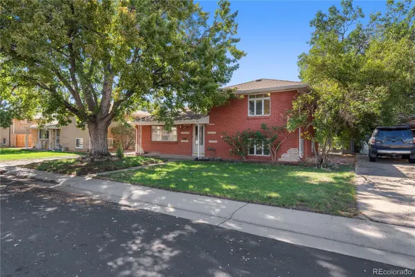 6750 W 54th PL, Arvada, CO 80002