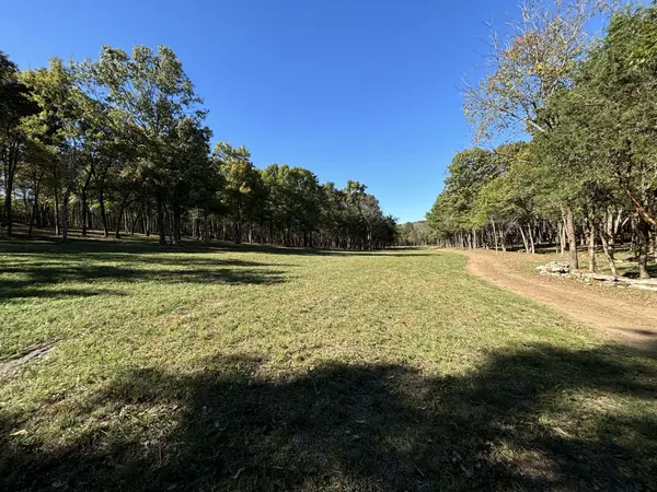 8598 Taliaferro Rd, Eagleville, TN 37060