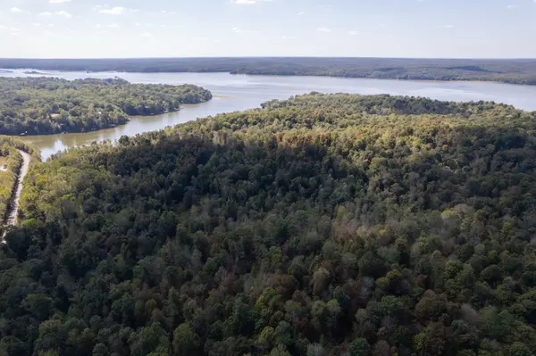 0 Lock E Rd, Cadiz, KY 42211