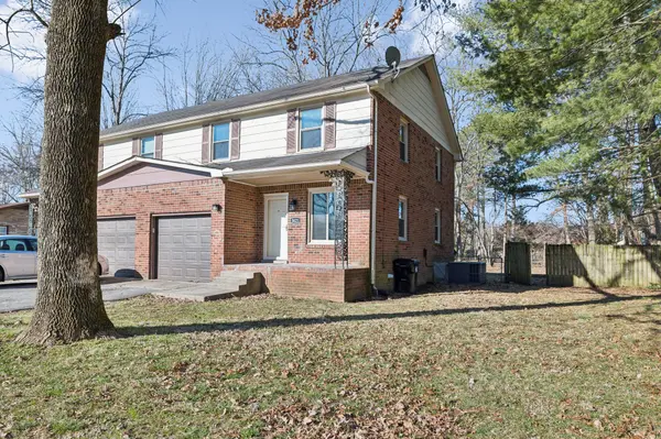 1421 Huntington Dr, Murfreesboro, TN 37130