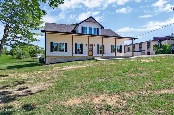 103 N Duncan St, Jamestown, TN 38556
