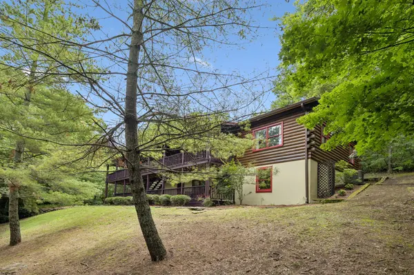 2668 Thompson Station Rd #E, Thompsons Station, TN 37179