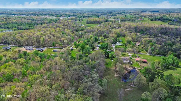 1243 Franklin Loop #10 acre, Clarkrange, TN 38553