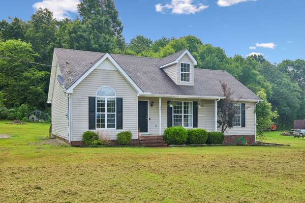 26 Smokey Cir, Petersburg, TN 37144