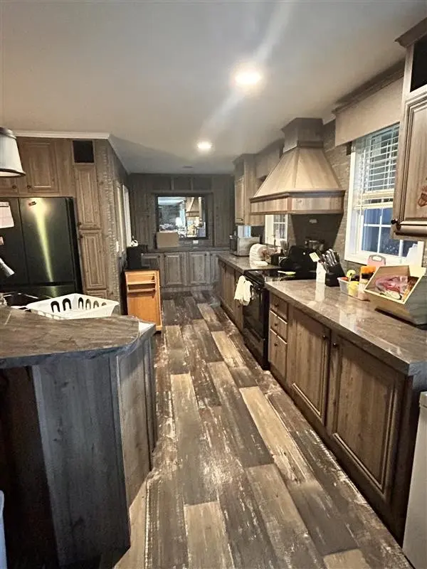 9663 Old Hillsboro Rd, Bon Aqua, TN 37025