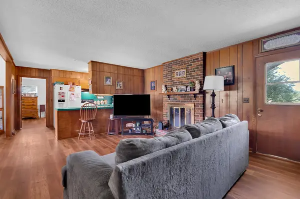 904 Mead Dr, Shelbyville, TN 37160