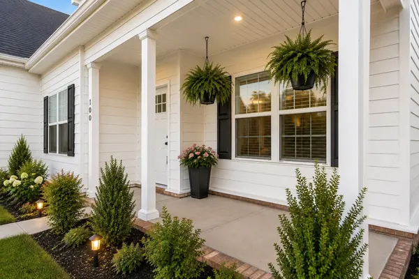 100 Centennial Lane, Columbia, TN 38401