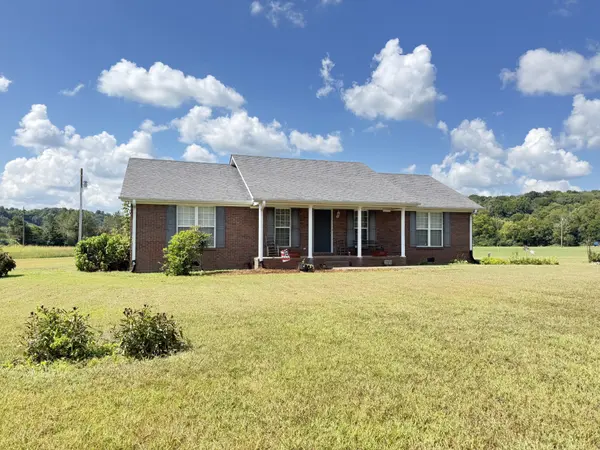 1255 Shady Ln, Pulaski, TN 38478