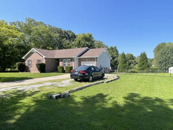 1327 Gip Manning Rd, Clarksville, TN 37042