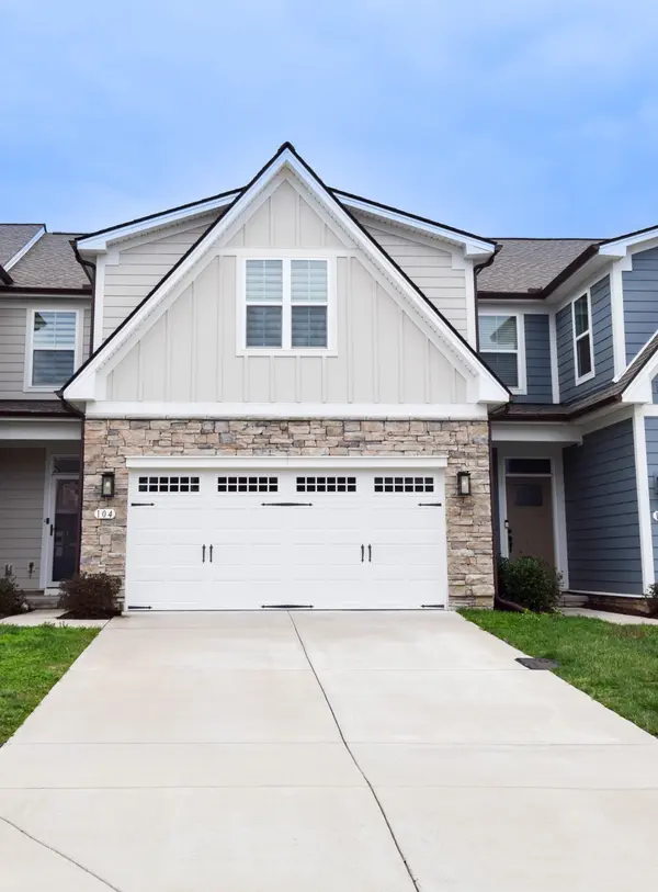 104 Great Falls Ct, Gallatin, TN 37066