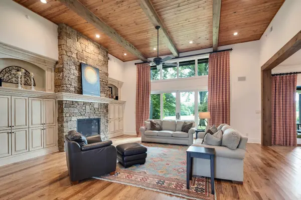 70 GREENBRIER LAKES CV, Piperton, TN 38017