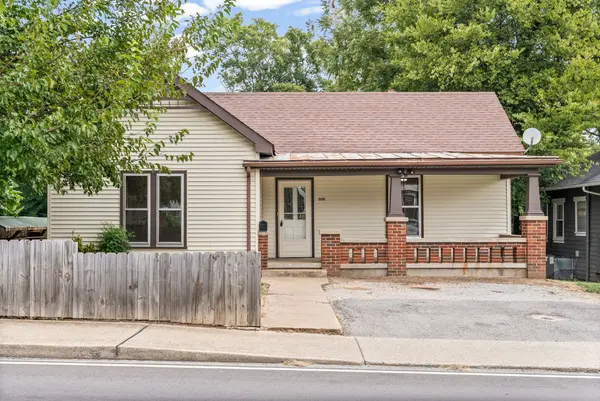 925 Crossland Ave, Clarksville, TN 37040