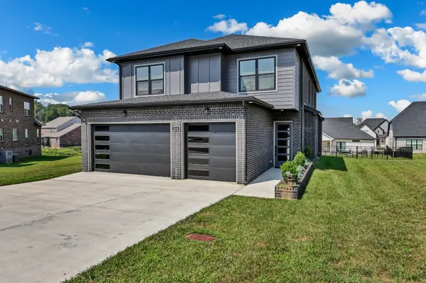 418 Blue Ridge Ct, Clarksville, TN 37043