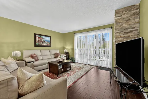 34 Dawson DR #839, Collingwood, ON L9Y 5B4
