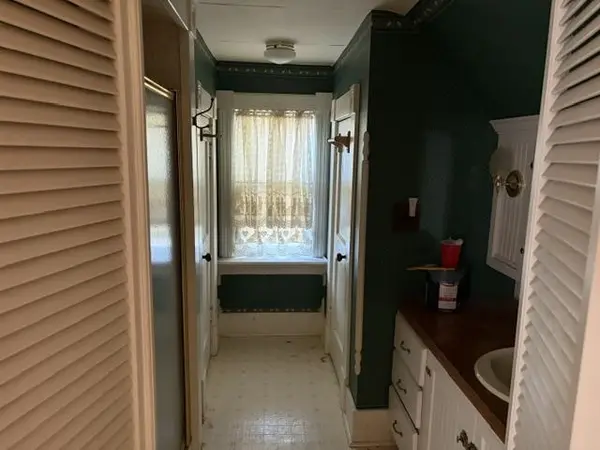 515 W Broadway, Newton, KS 67114