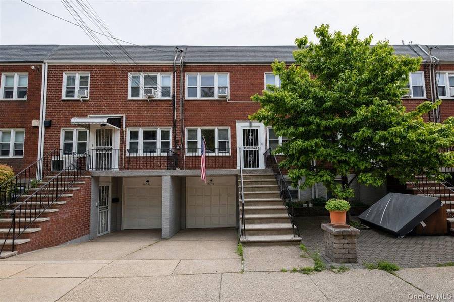 107-45 100th ST, Ozone Park, NY 11417