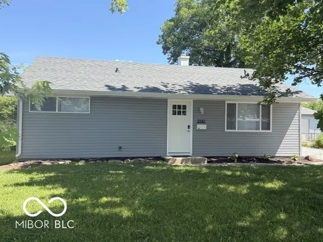 2742 W 18th ST, Anderson, IN 46011