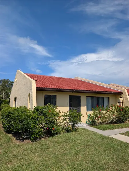 5716 12TH AVE W #5716, Bradenton, FL 34209