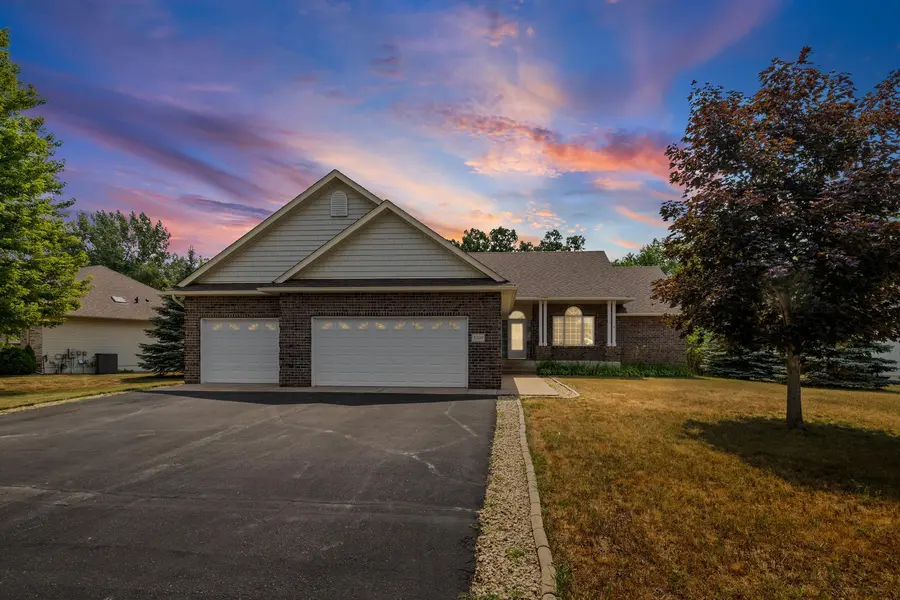 5109 382nd DR, North Branch, MN 55056