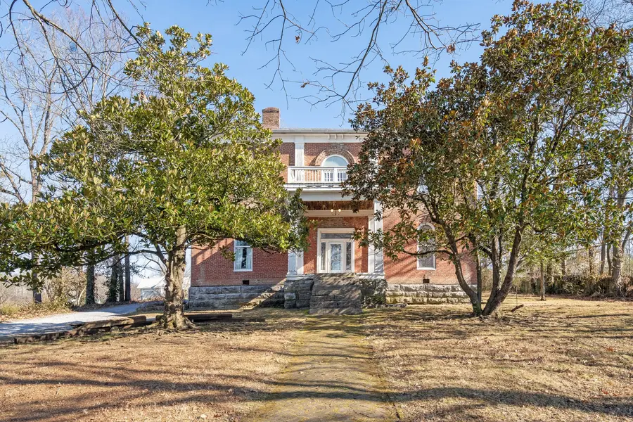 307 Vine St #S, Wartrace, TN 37183