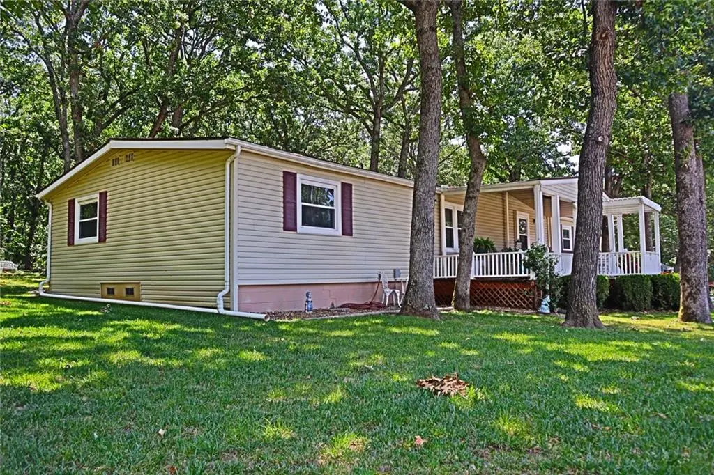 558 SE 1291st RD, Clinton, MO 64735