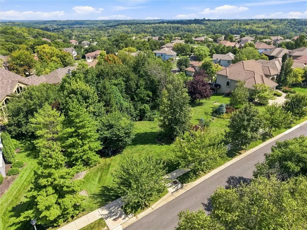 20234 W 90th TER, Lenexa, KS 66220