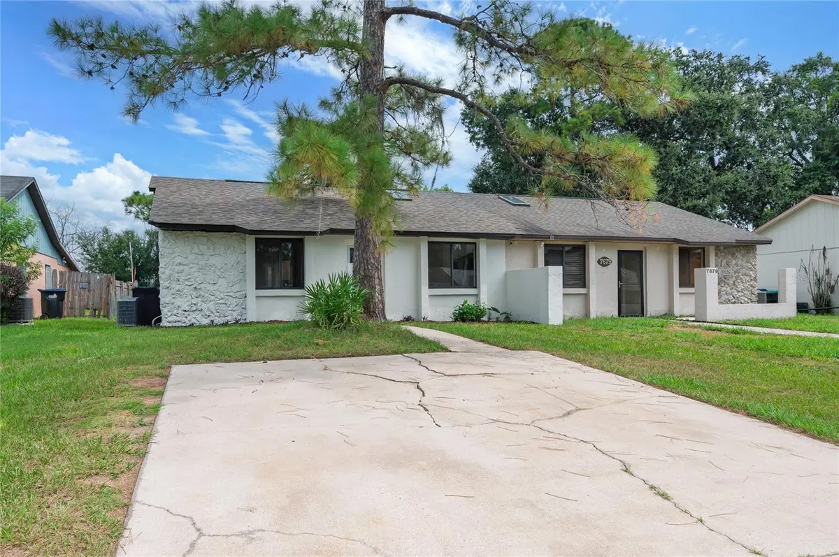 7681 TIMBER RIVER CIR, Orlando, FL 32807