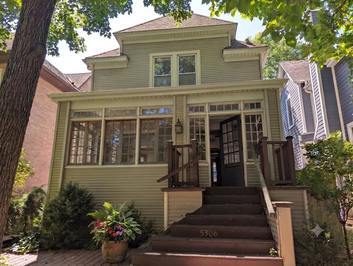 5306 N Wayne AVE, Chicago, IL 60640