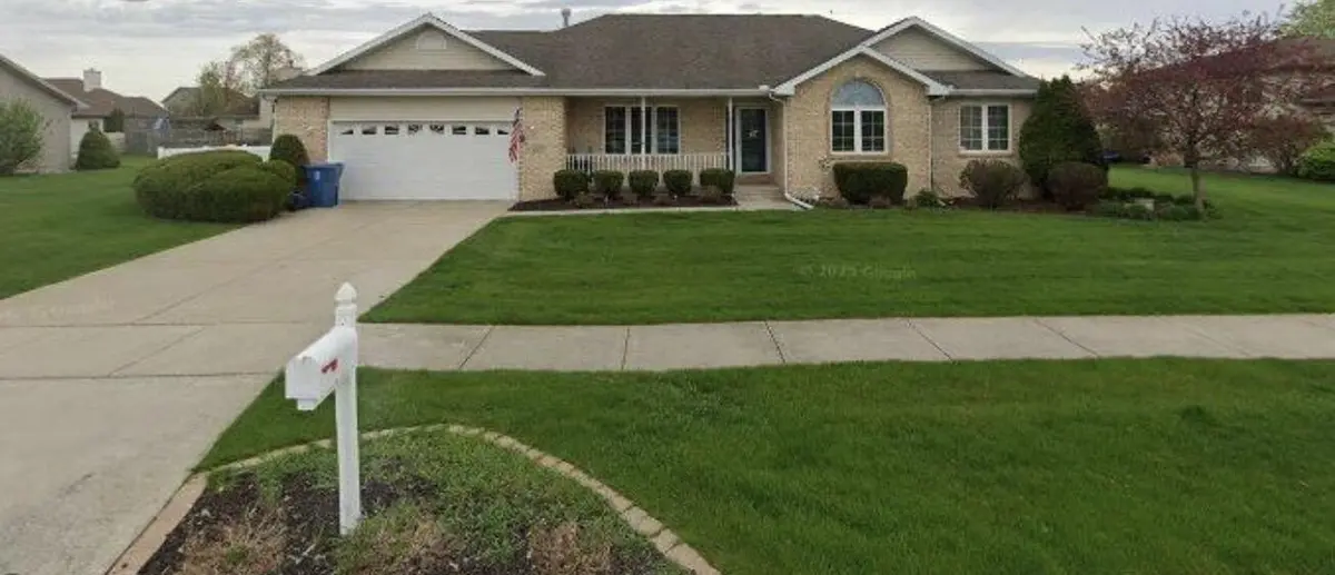 9551 Dover LN, St. John, IN 46373