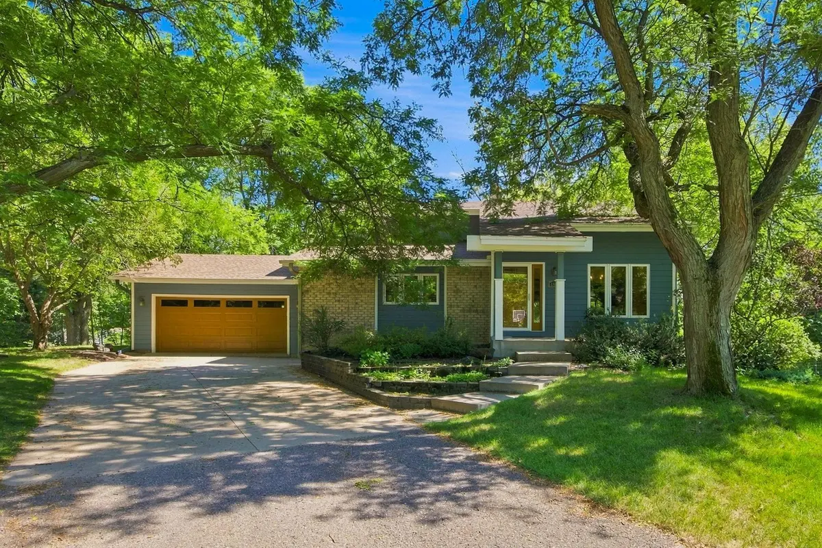 1849 Stinson BLVD, Saint Paul, MN 55112