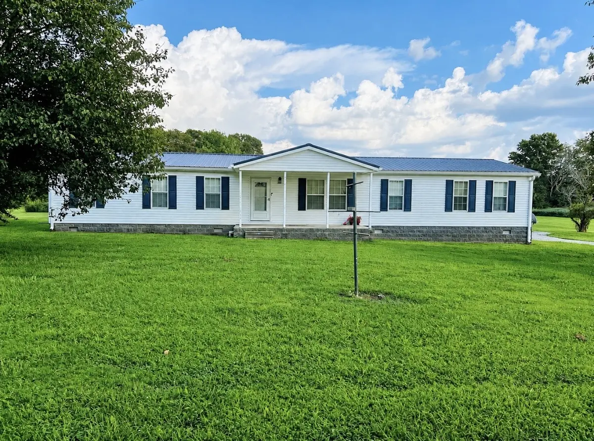 961 Smoot Rd, Morrison, TN 37357