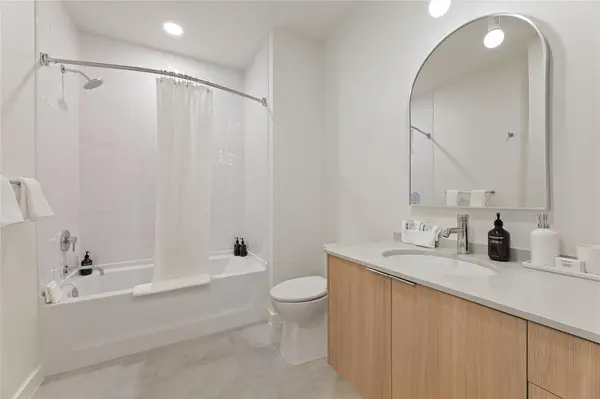 2323 S Lamar BLVD #512, Austin, TX 78704