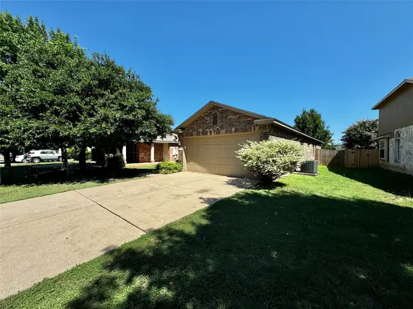 1014 Aiken DR, Leander, TX 78641