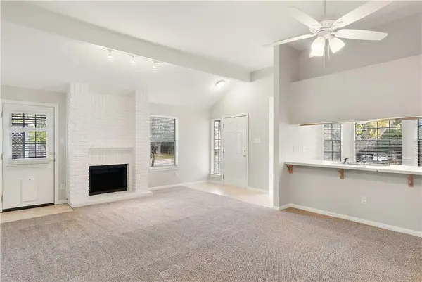 907 Clearwater TRL, Round Rock, TX 78664