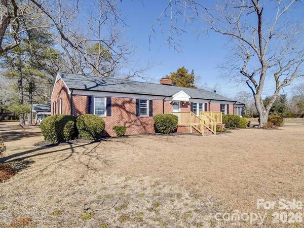 2228 W Market ST, Cheraw, SC 29520