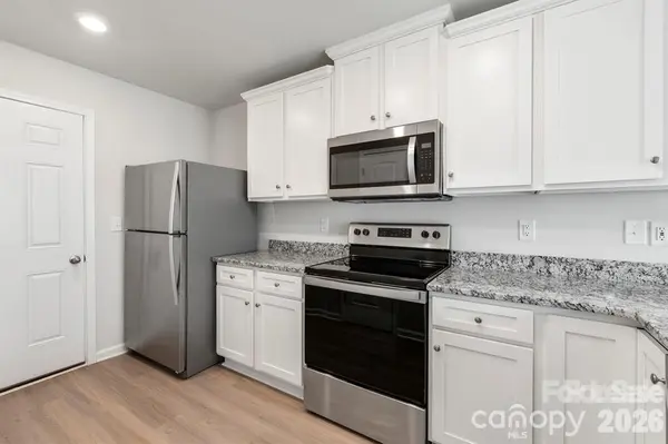 1314 Nia RD, Charlotte, NC 28215