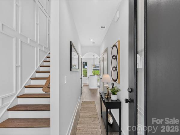 2719 Watson DR, Charlotte, NC 28208