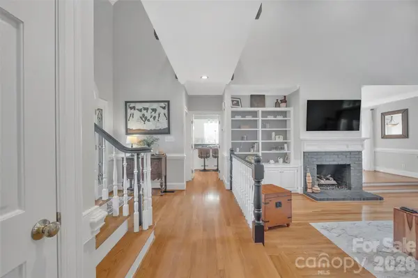 10108 Lampkin WAY, Charlotte, NC 28269