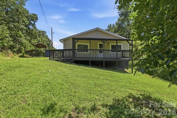 3028 Playmore Beach RD, Morganton, NC 28655